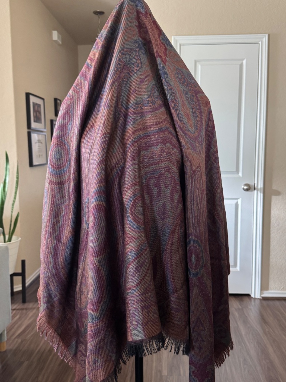 Liberty of London Oversized Wool Scarf  Shawl Wrap Paisley 54" - Picture 8 of 8
